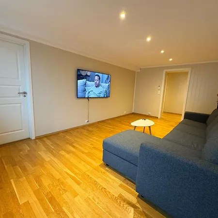 Charming 3-bedroom In The Heart Of Kristiansund