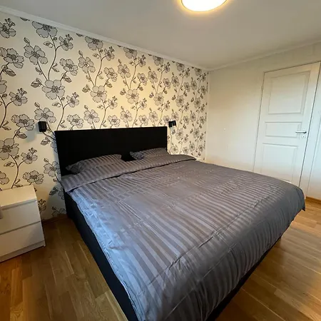 Charming 3-bedroom In The Heart Of Apartment