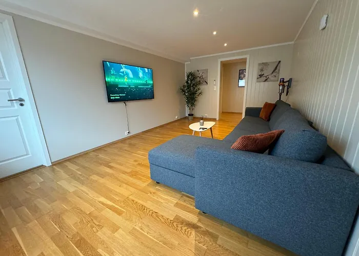 Charming 3-bedroom In The Heart Of Kristiansund